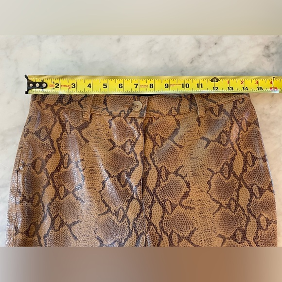 Nili Lotan snake print lambskin leather pants, size 2 worn twice mint condition - Picture 4 of 5
